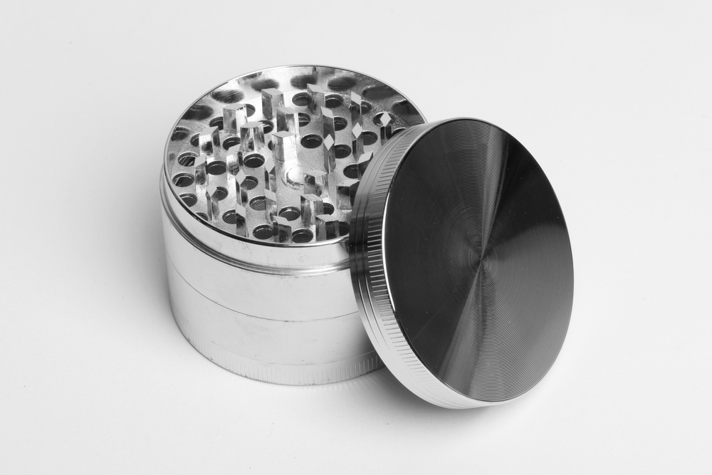 Titanium,Cannabis,Flower,Grinder,Silver